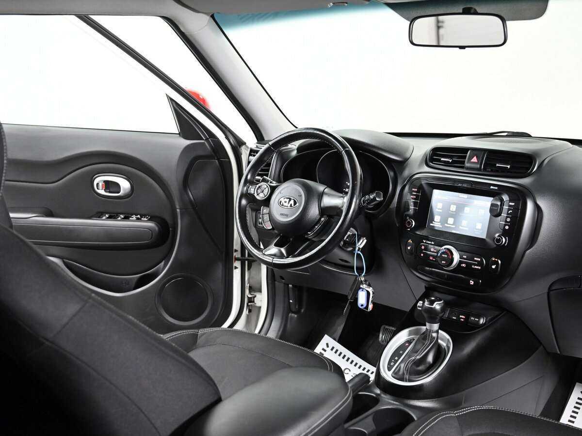 Купить Kia Soul с пробегом. Фото: #5