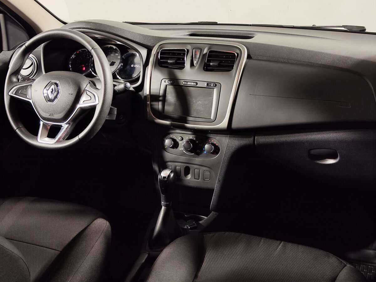 Купить Renault Logan с пробегом. Фото: #10