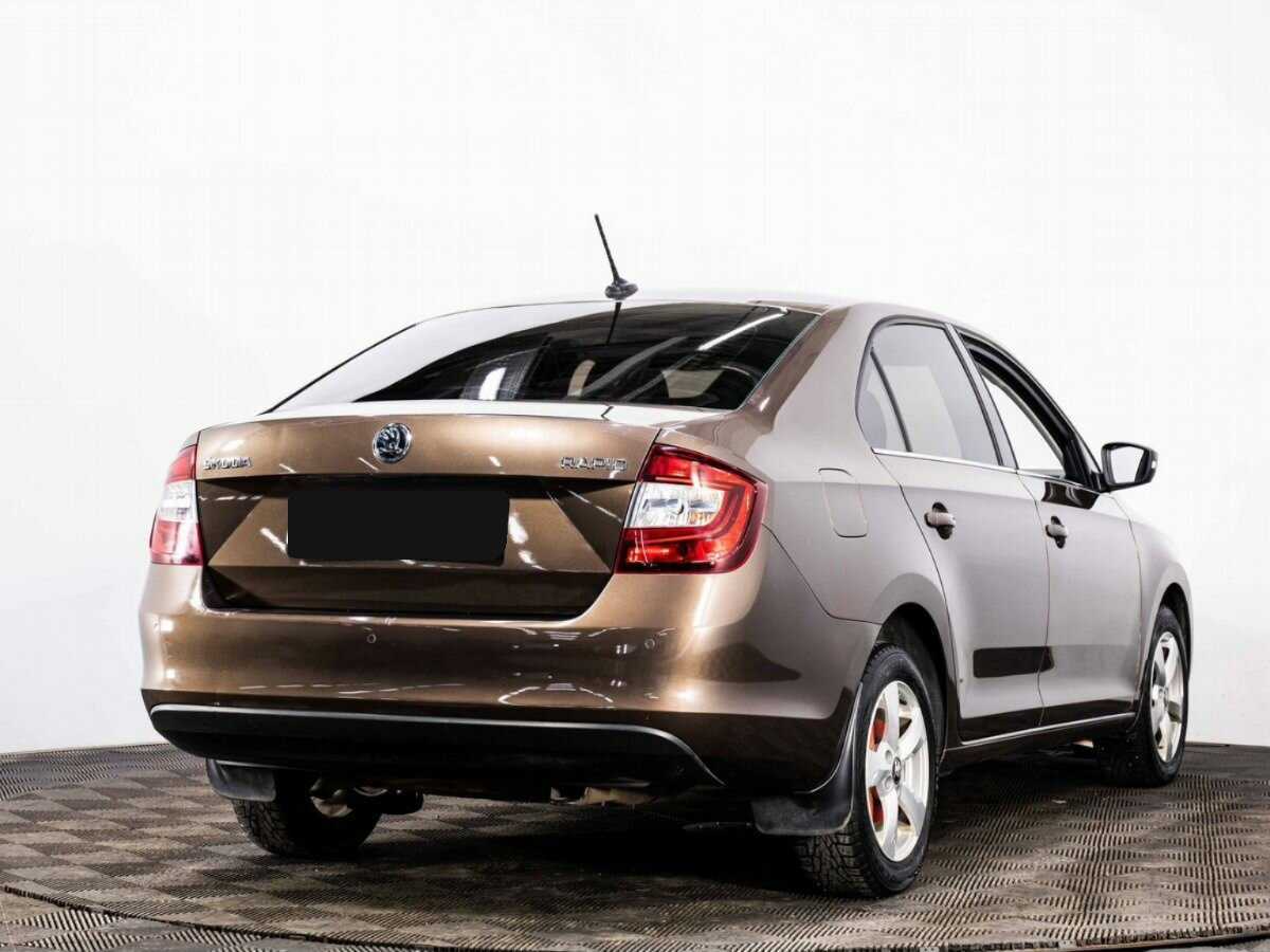 Купить Skoda Rapid с пробегом. Фото: #5