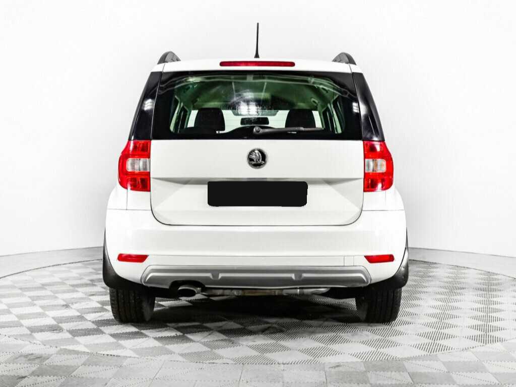 Купить Skoda Yeti с пробегом. Фото: #5