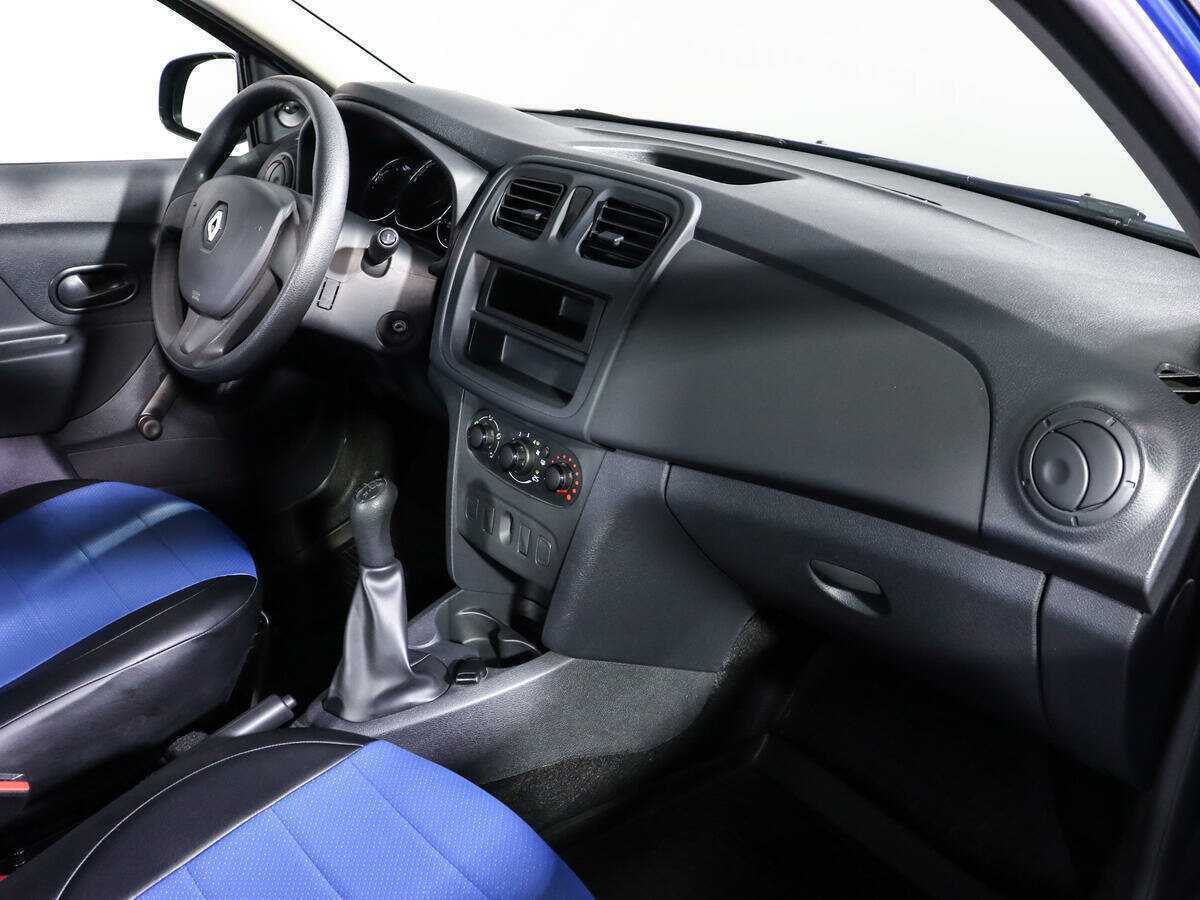 Купить Renault Logan с пробегом. Фото: #9