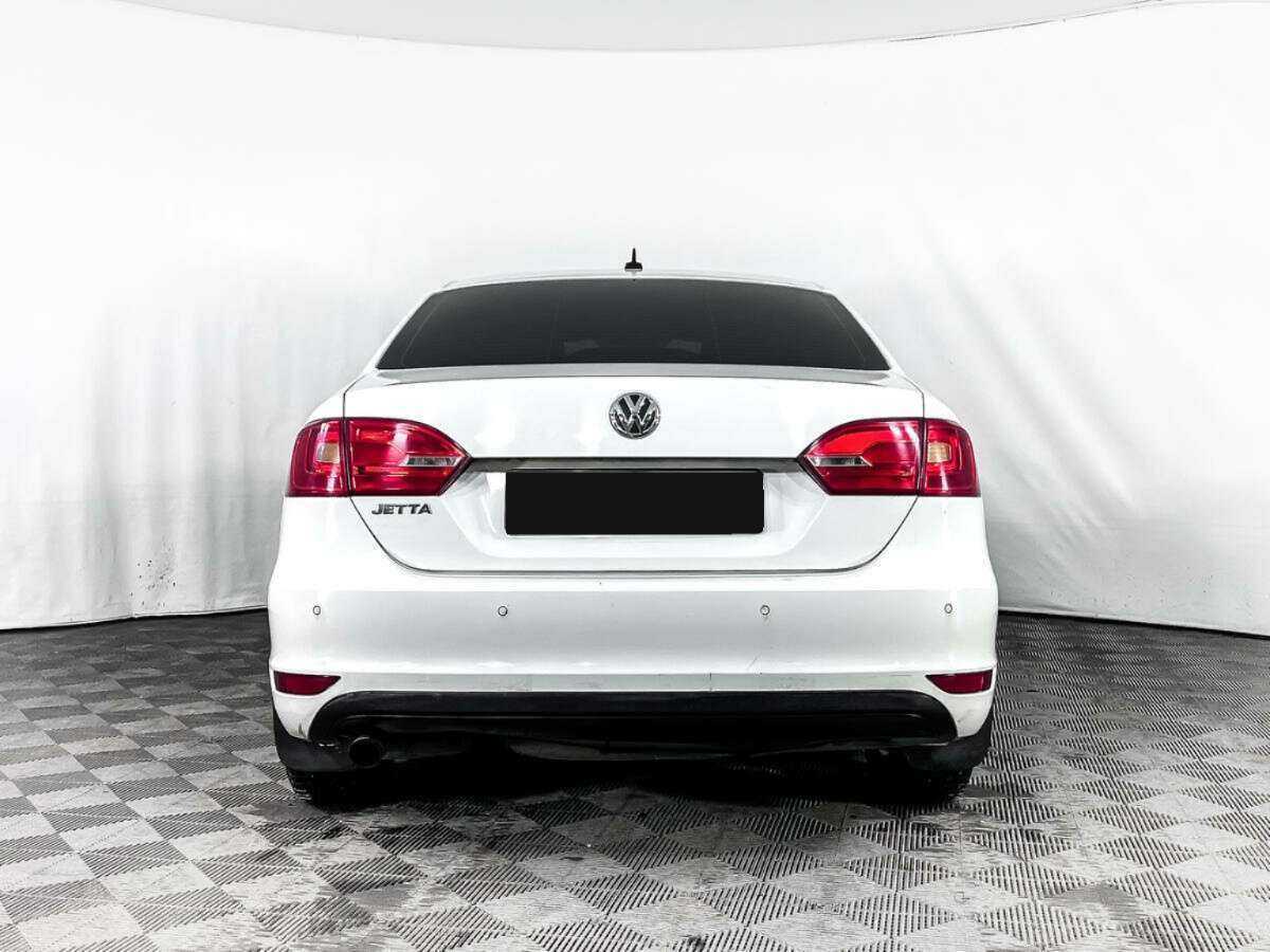 Купить Volkswagen Jetta с пробегом. Фото: #5