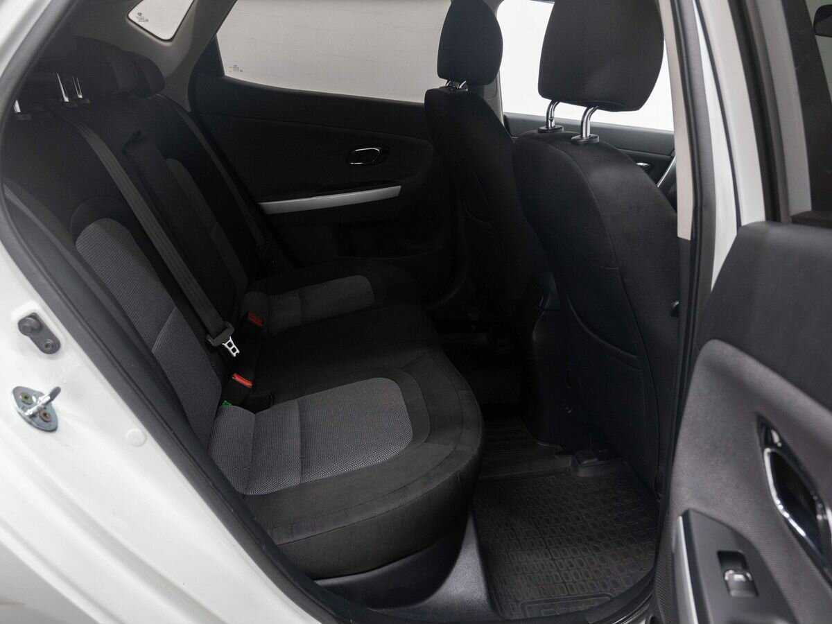 Купить Kia Ceed с пробегом. Фото: #11