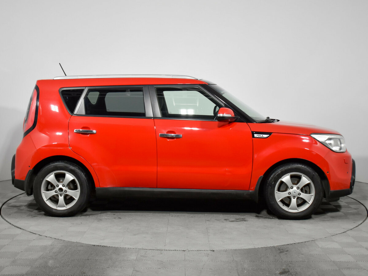 Купить Kia Soul с пробегом. Фото: #3