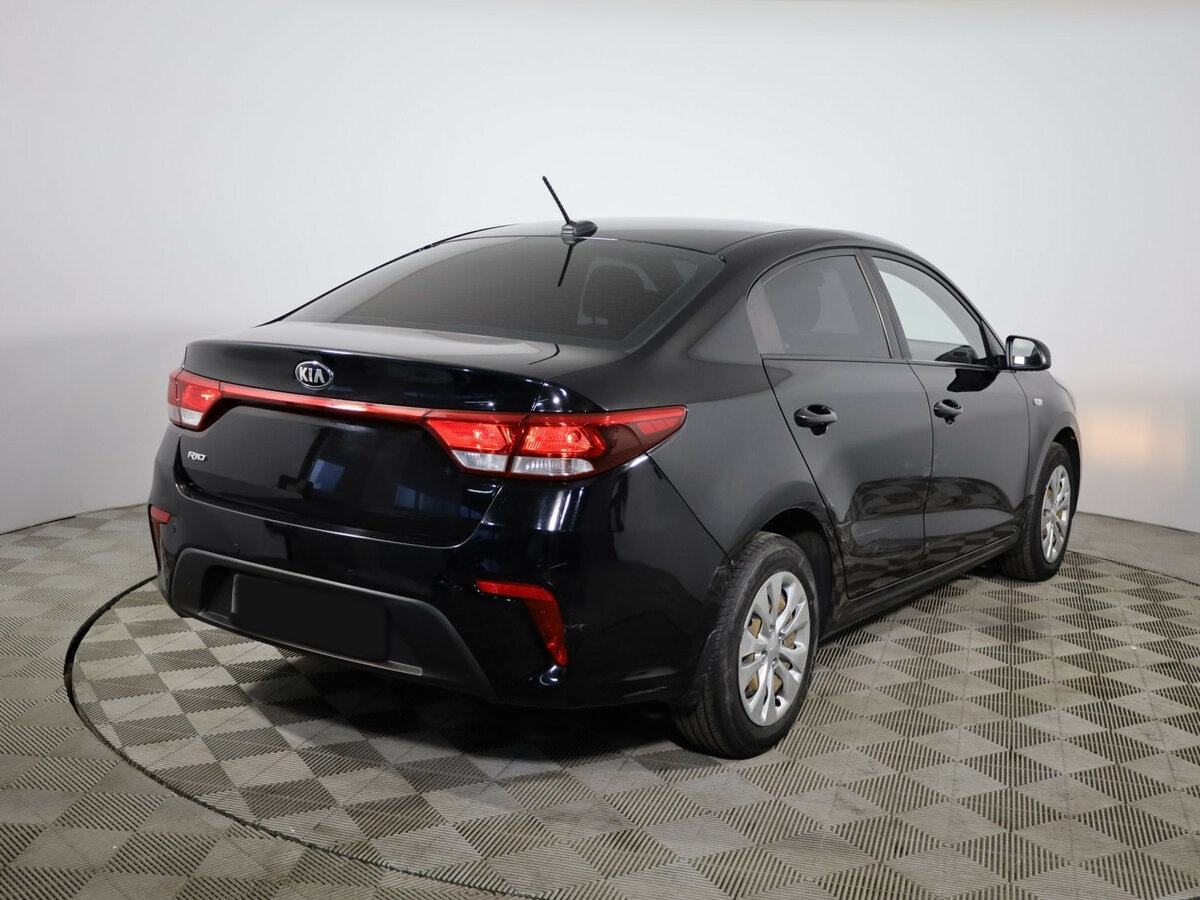 Купить Kia Rio с пробегом. Фото: #4