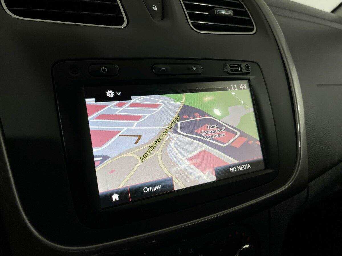 Купить Renault Logan с пробегом. Фото: #12