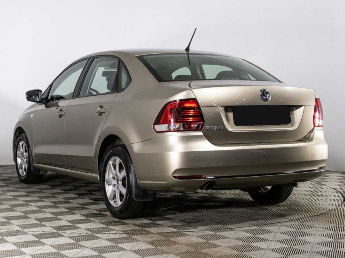 Купить Volkswagen Polo с пробегом. Фото: #6