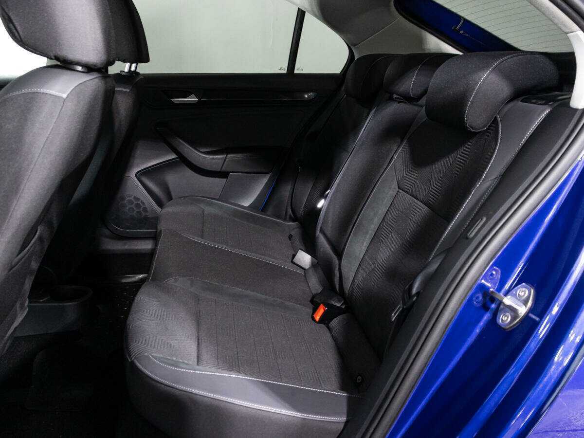 Купить Volkswagen Polo с пробегом. Фото: #9