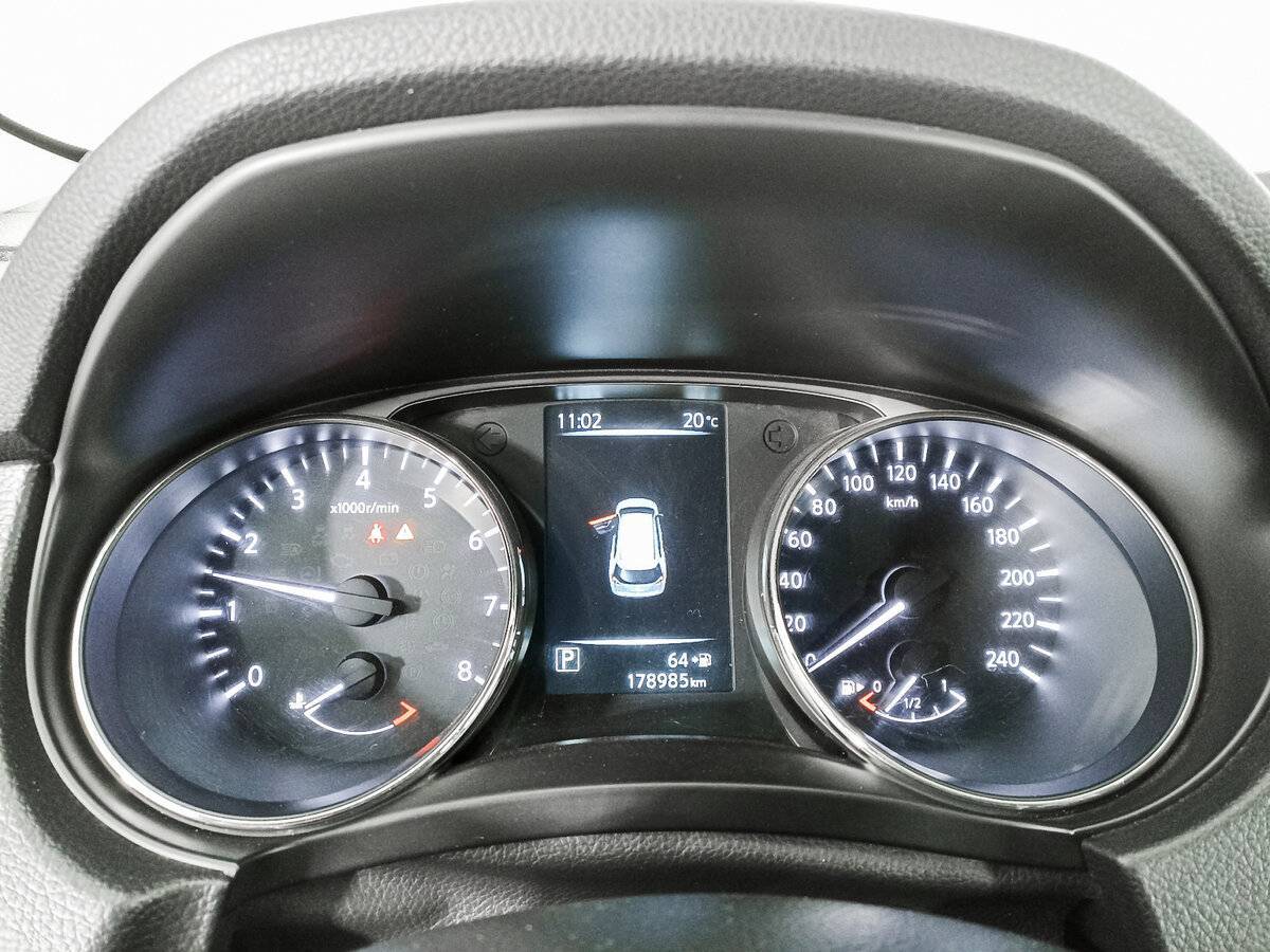 Купить Nissan X-Trail с пробегом. Фото: #12