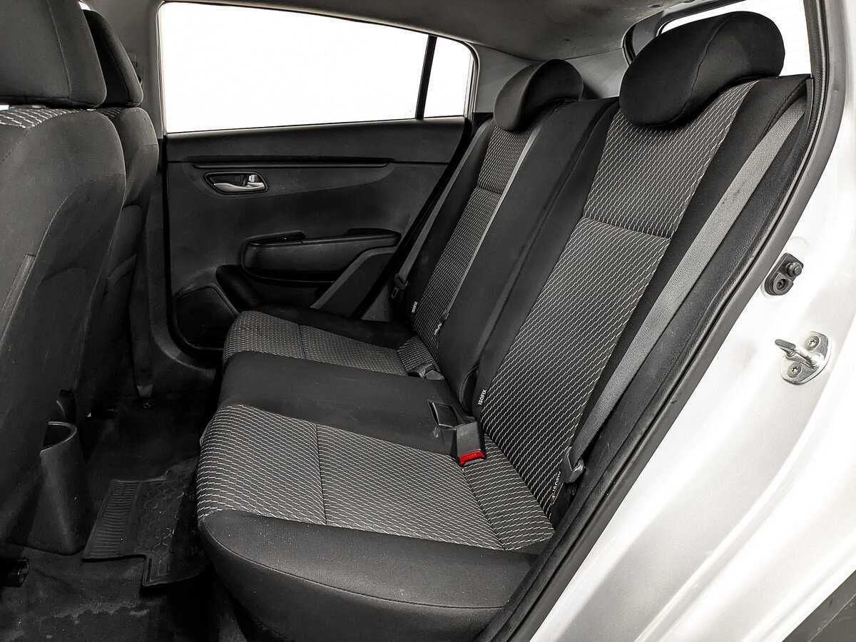 Купить Kia Rio с пробегом. Фото: #16