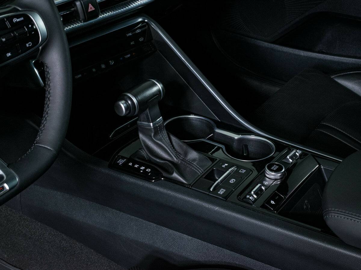 Купить Kia K5 с пробегом. Фото: #16