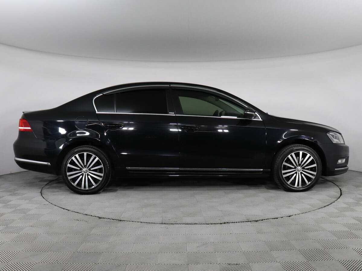 Купить Volkswagen Passat с пробегом. Фото: #3