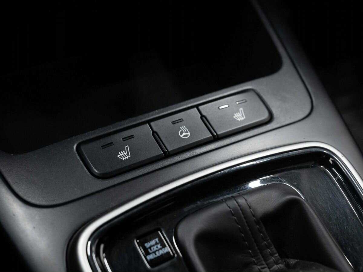 Купить Kia Rio с пробегом. Фото: #21