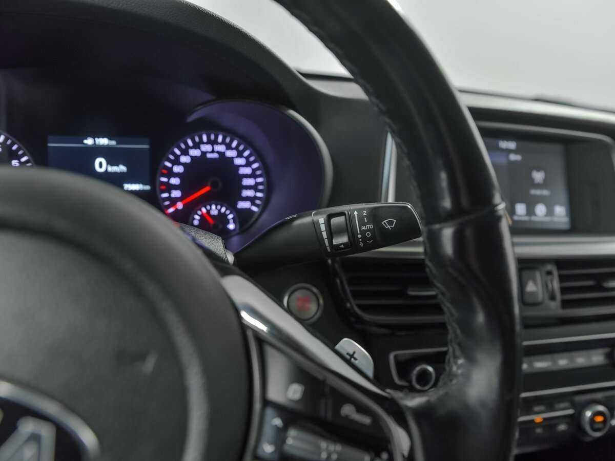 Купить Kia Optima с пробегом. Фото: #9