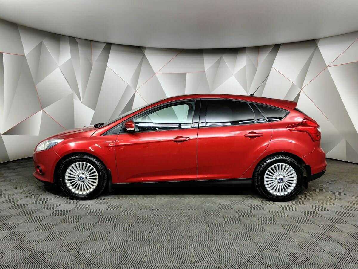 Купить Ford Focus с пробегом. Фото: #4