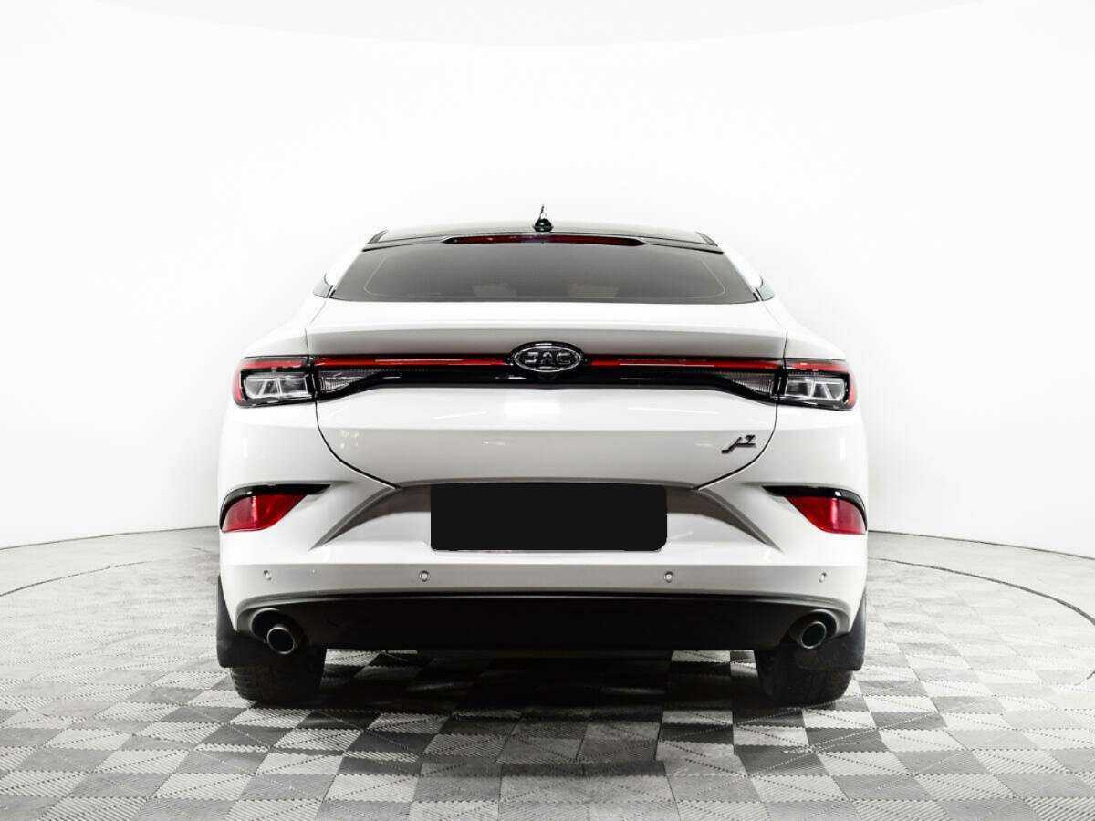 Купить JAC J7 с пробегом. Фото: #5