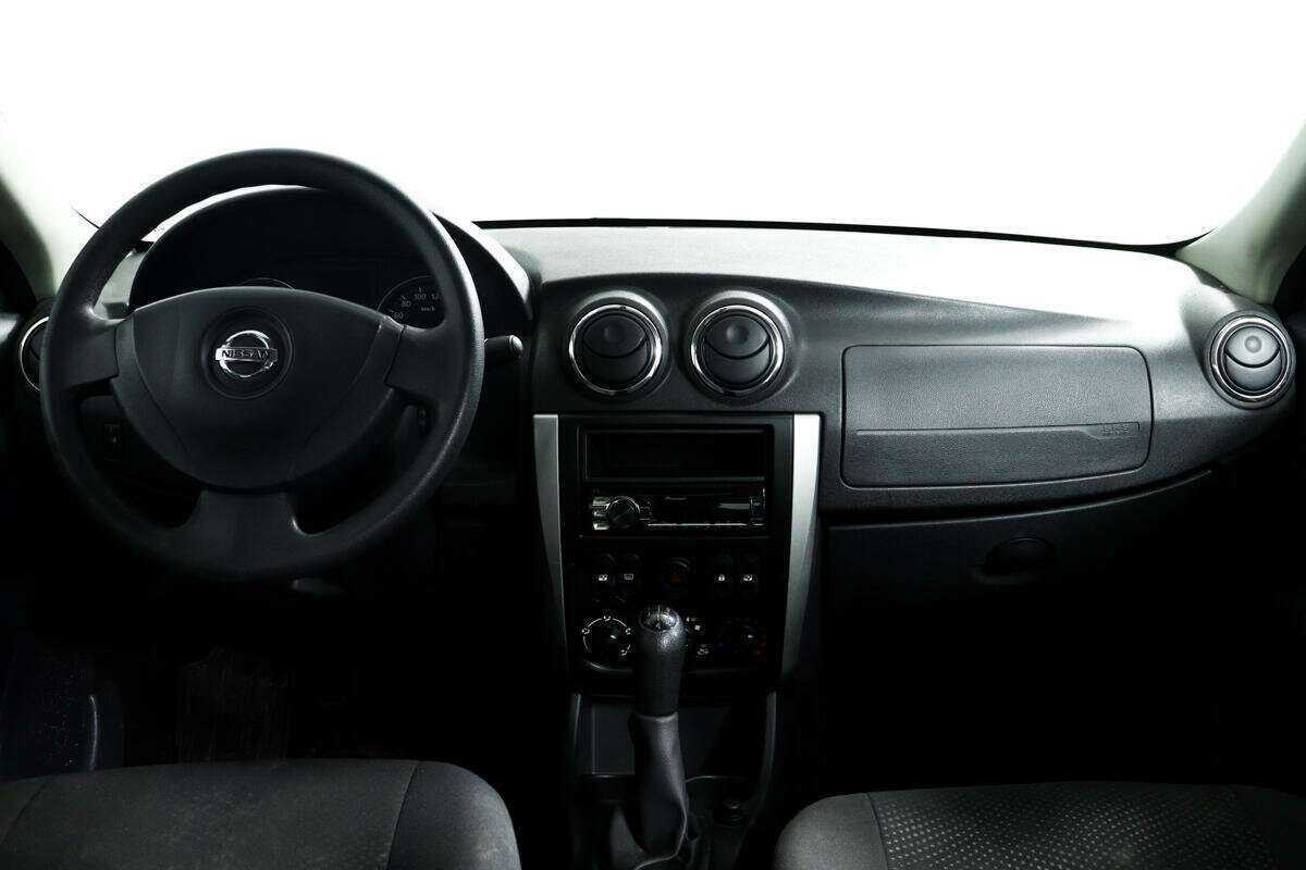 Купить Nissan Almera с пробегом. Фото: #10