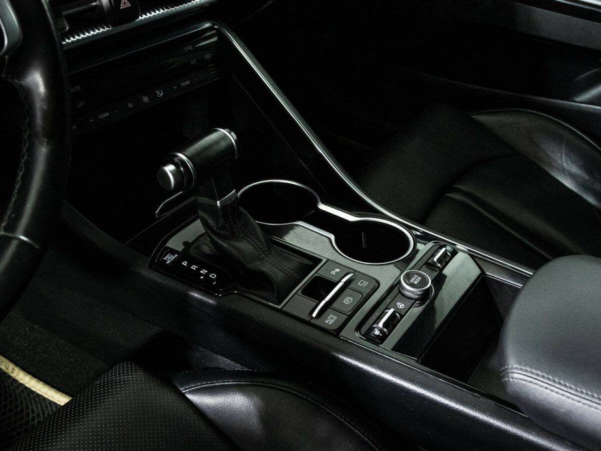 Купить Kia K5 с пробегом. Фото: #18