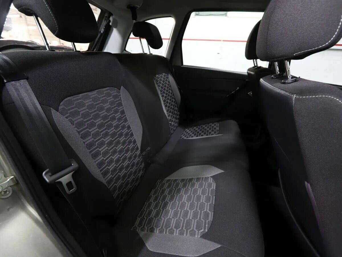 Купить Lada (ВАЗ) Granta с пробегом. Фото: #11