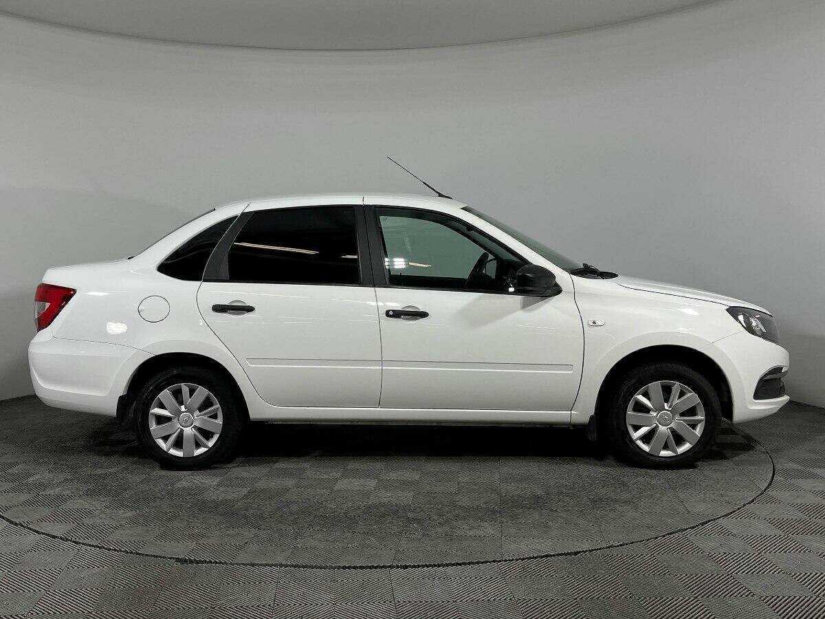 Купить Lada (ВАЗ) Granta с пробегом. Фото: #3