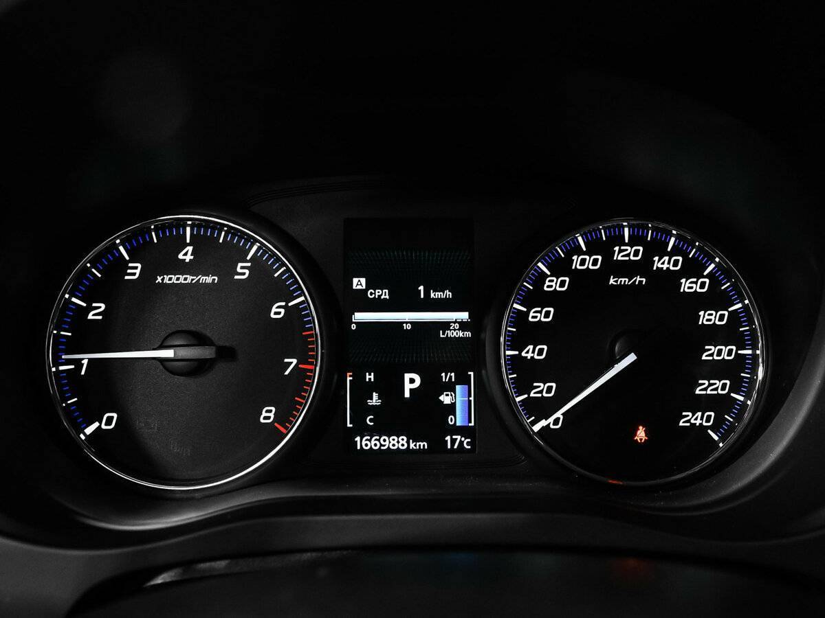 Купить Mitsubishi Outlander с пробегом. Фото: #9