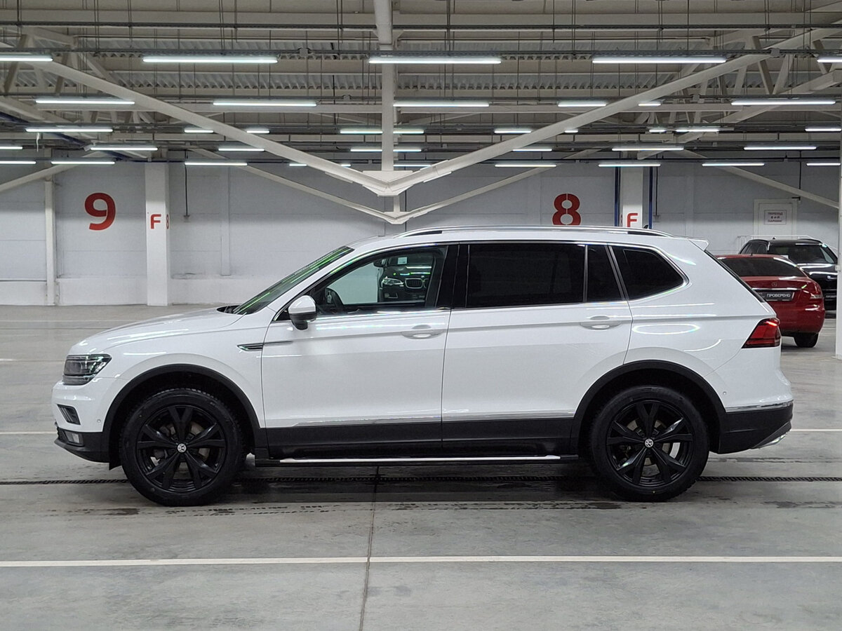 Купить Volkswagen Tiguan с пробегом. Фото: #7