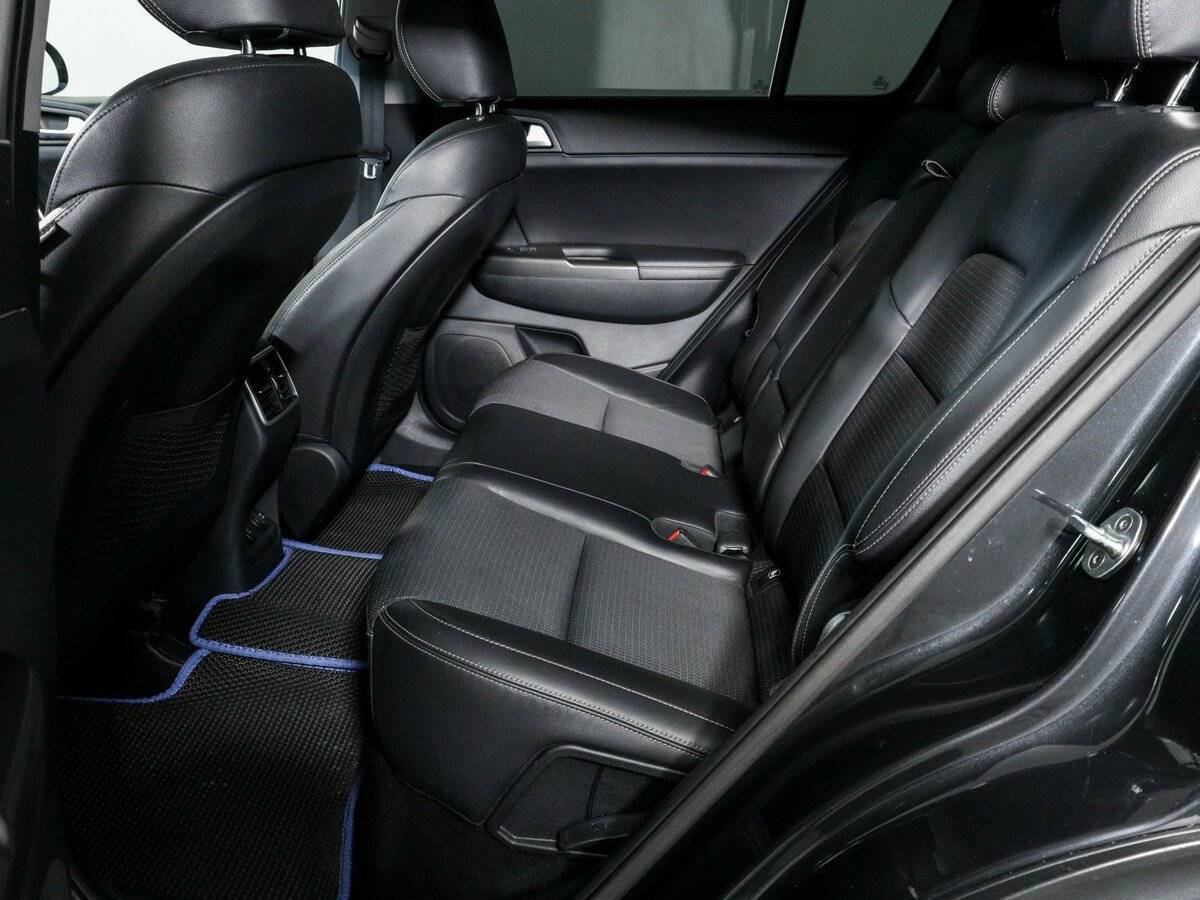 Купить Kia Sportage с пробегом. Фото: #9
