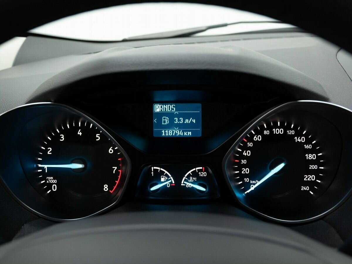 Купить Ford Kuga с пробегом. Фото: #18