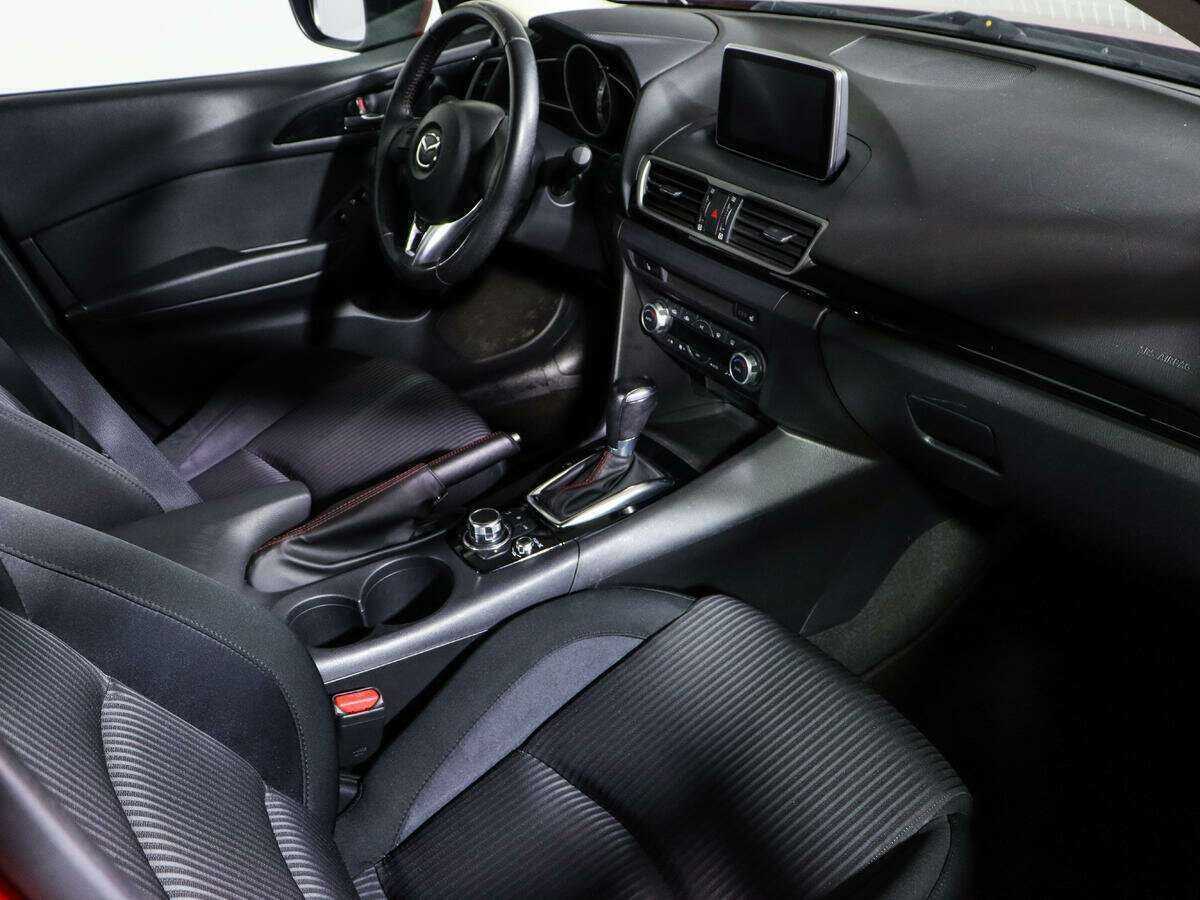 Купить Mazda 3 с пробегом. Фото: #7