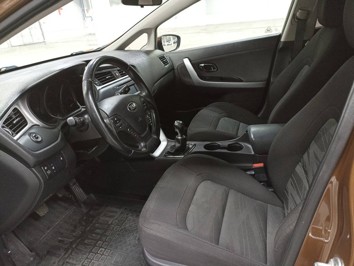 Купить Kia Ceed с пробегом. Фото: #15