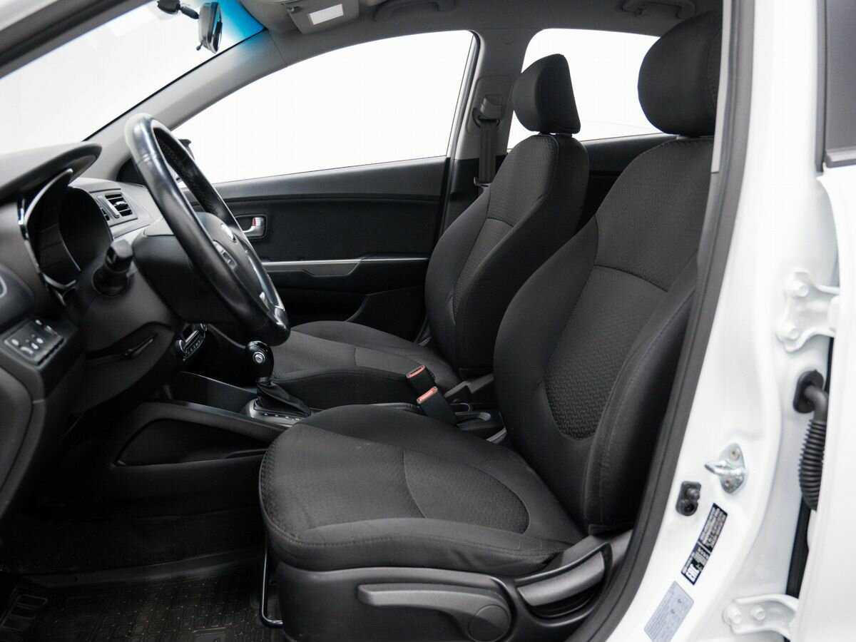 Купить Kia Rio с пробегом. Фото: #13