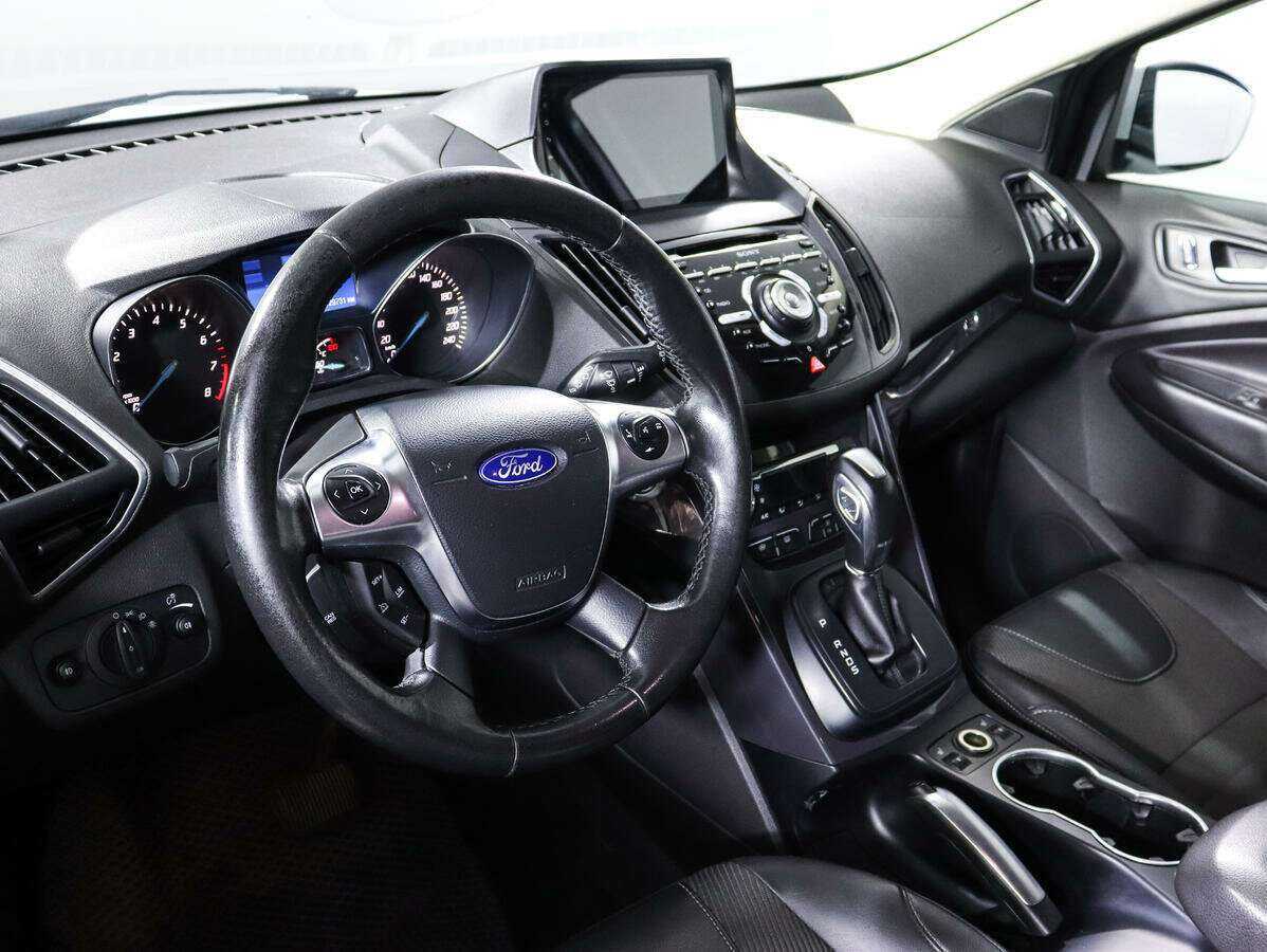 Купить Ford Kuga с пробегом. Фото: #12