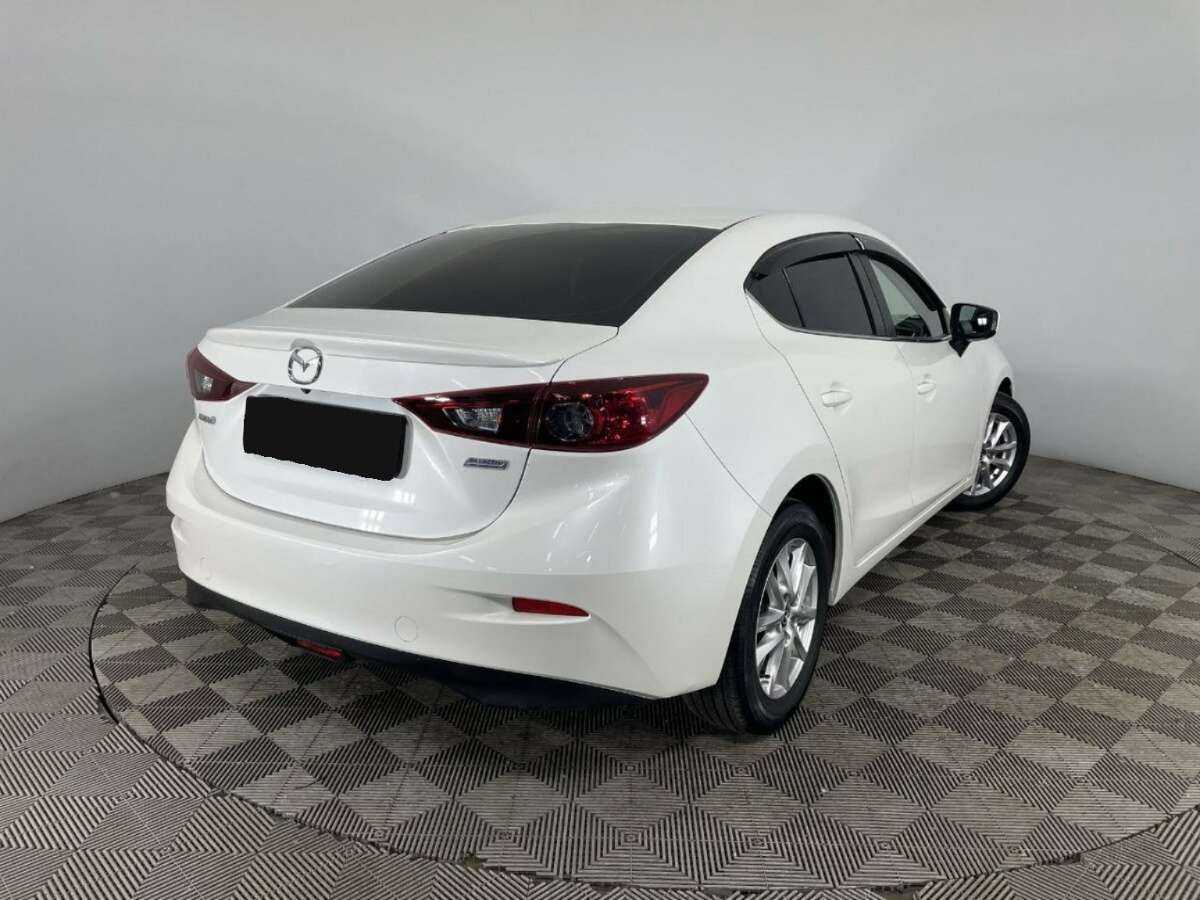 Купить Mazda 3 с пробегом. Фото: #4