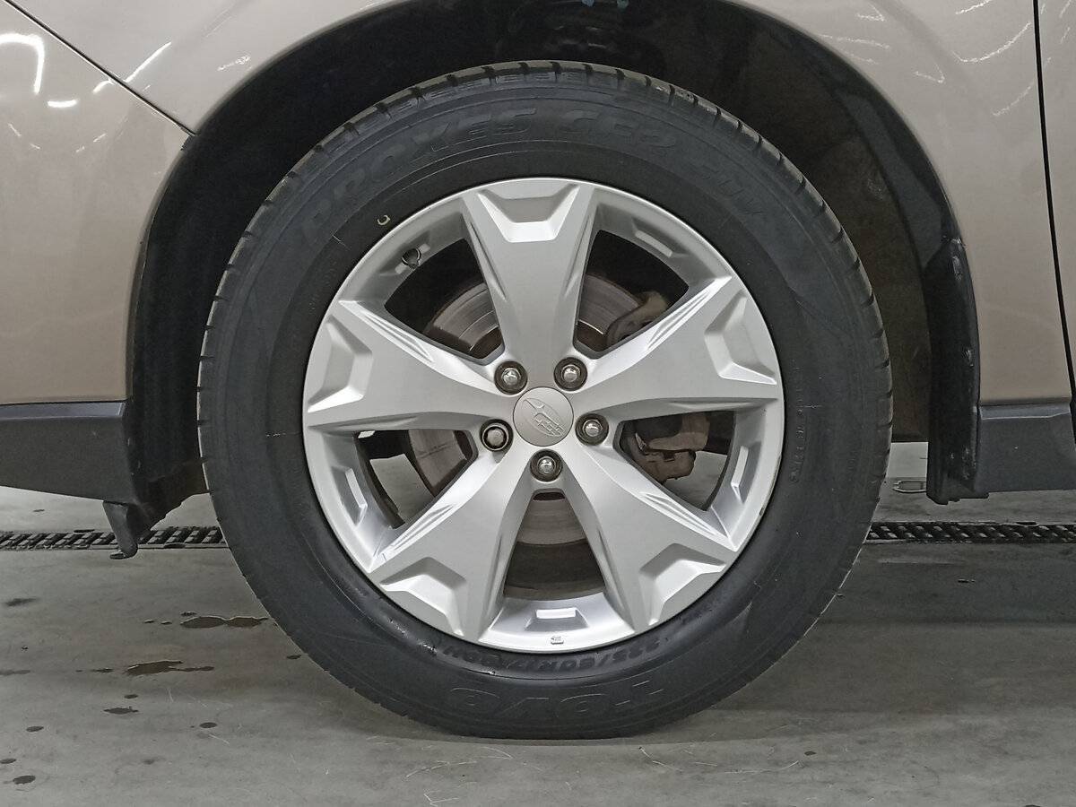 Купить Subaru Forester с пробегом. Фото: #17