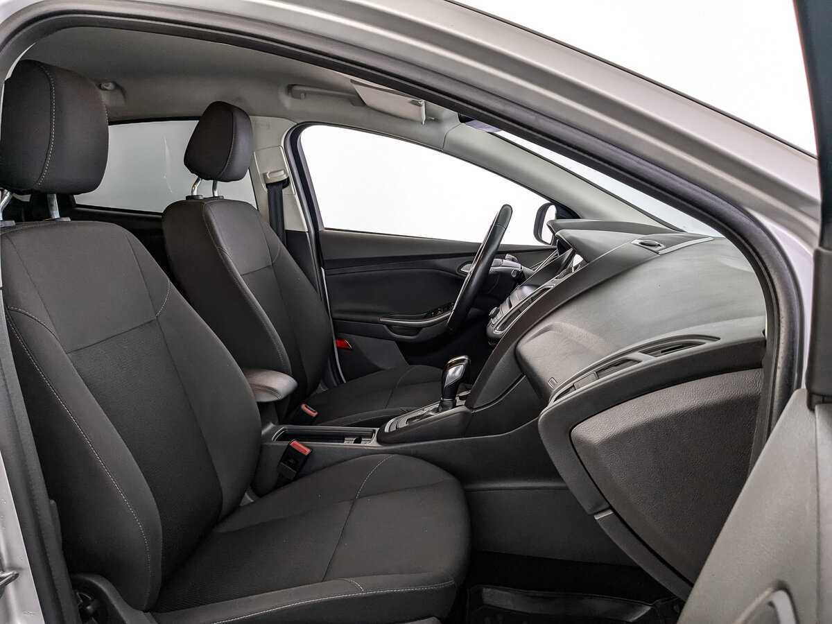 Купить Ford Focus с пробегом. Фото: #19