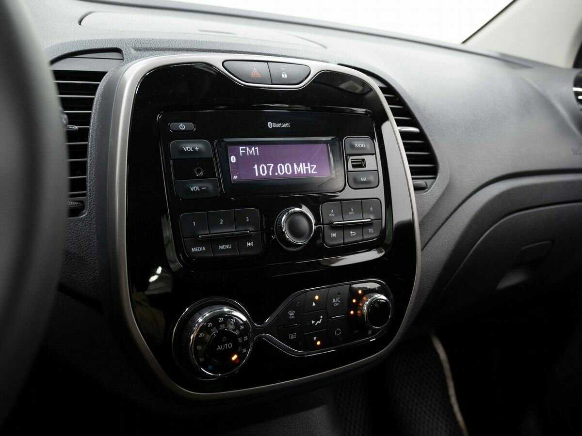 Купить Renault Kaptur с пробегом. Фото: #17