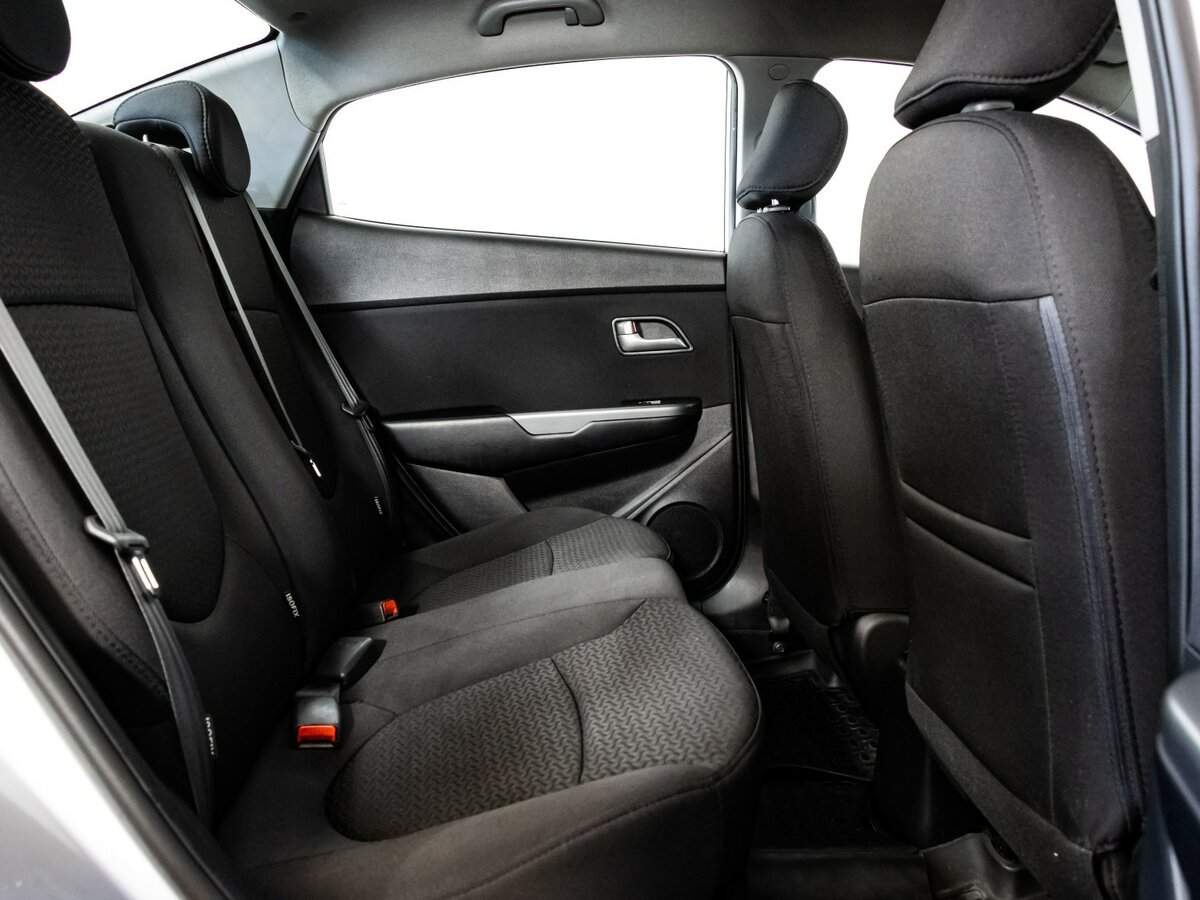 Купить Kia Rio с пробегом. Фото: #11