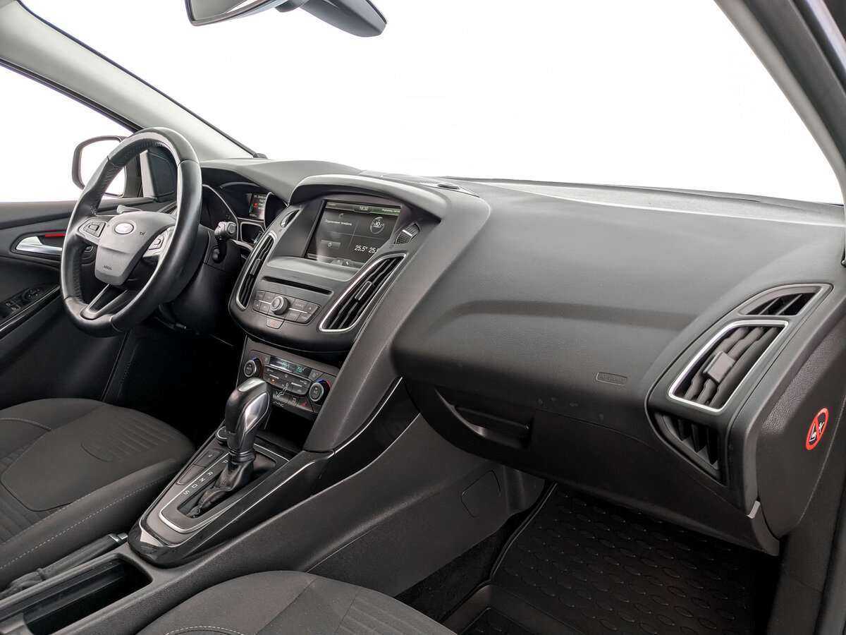 Купить Ford Focus с пробегом. Фото: #8