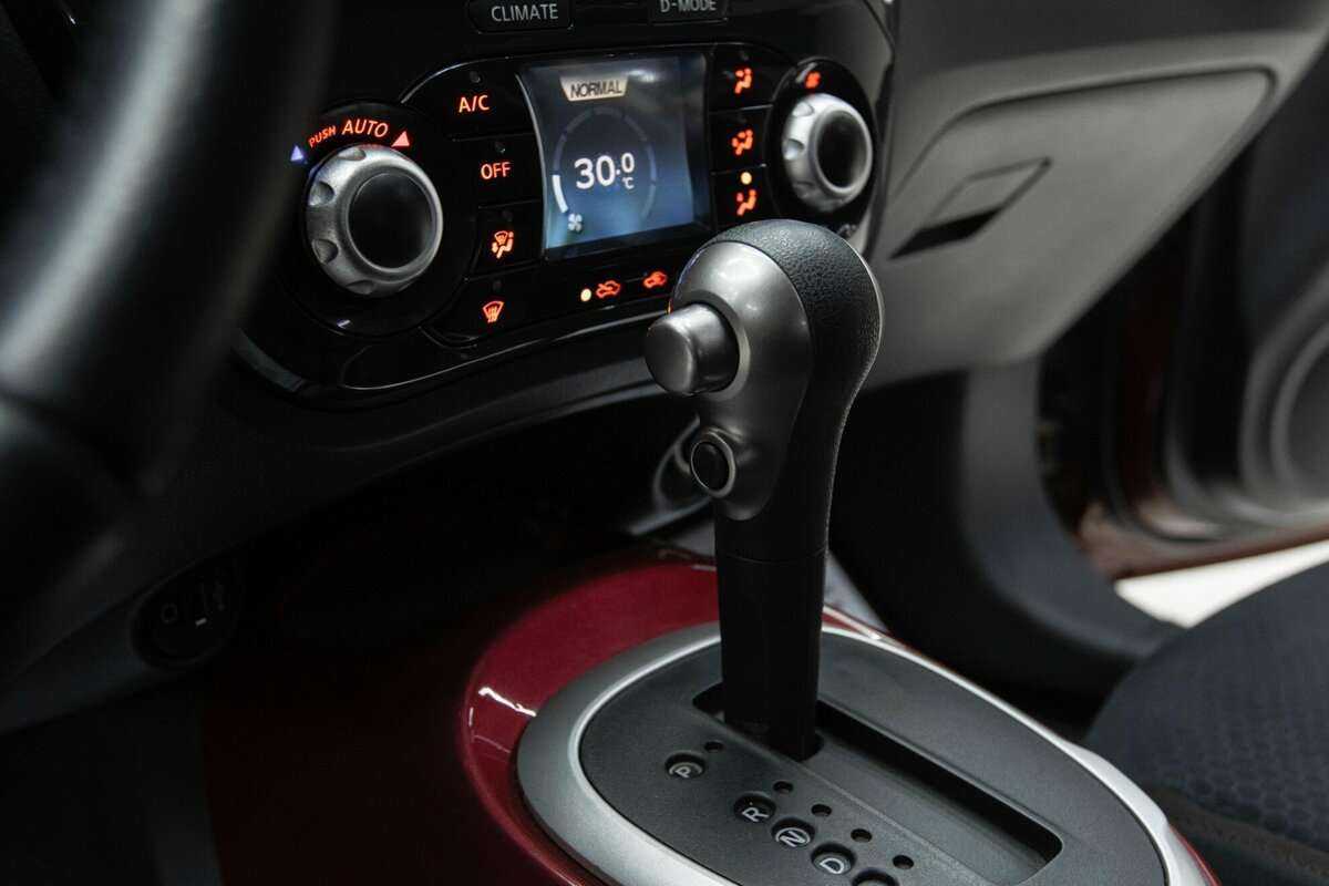 Купить Nissan Juke с пробегом. Фото: #11