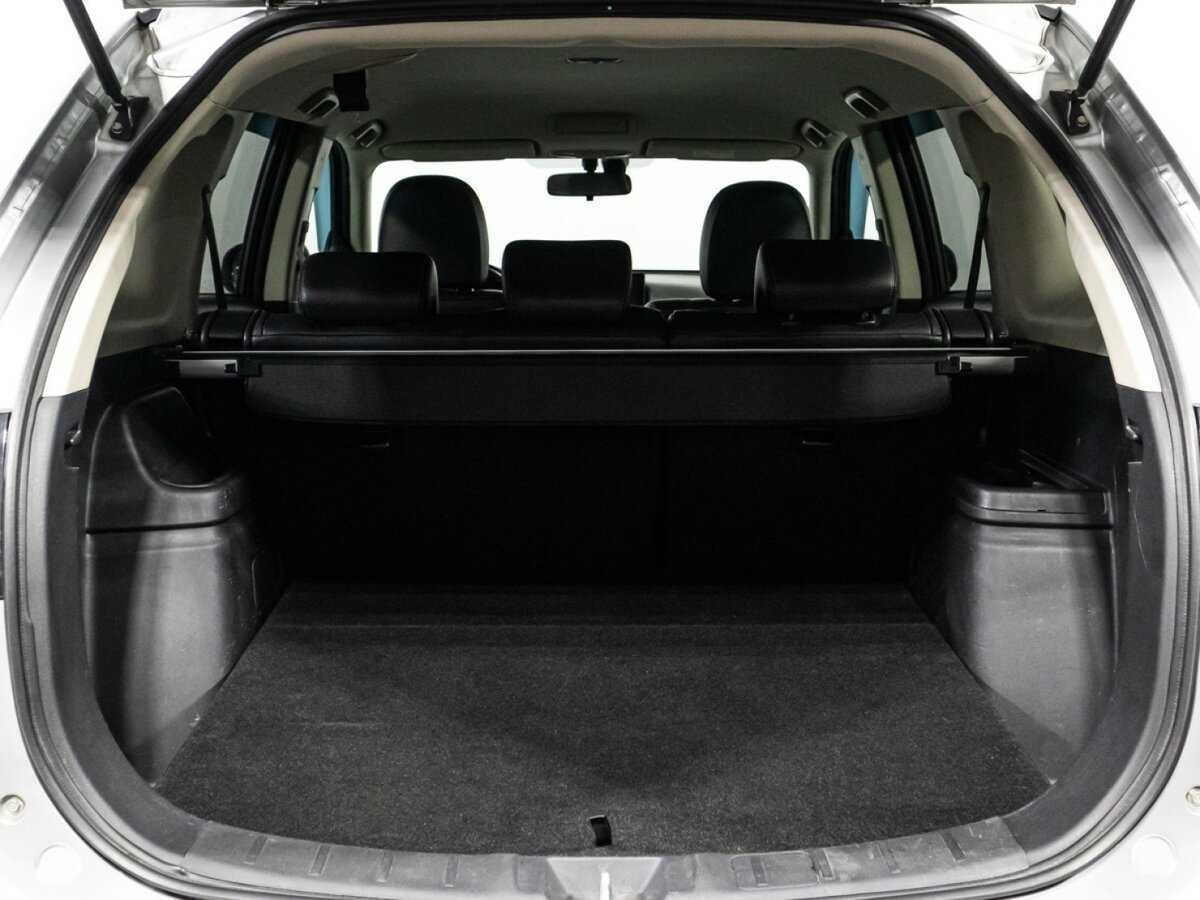 Купить Mitsubishi Outlander с пробегом. Фото: #14