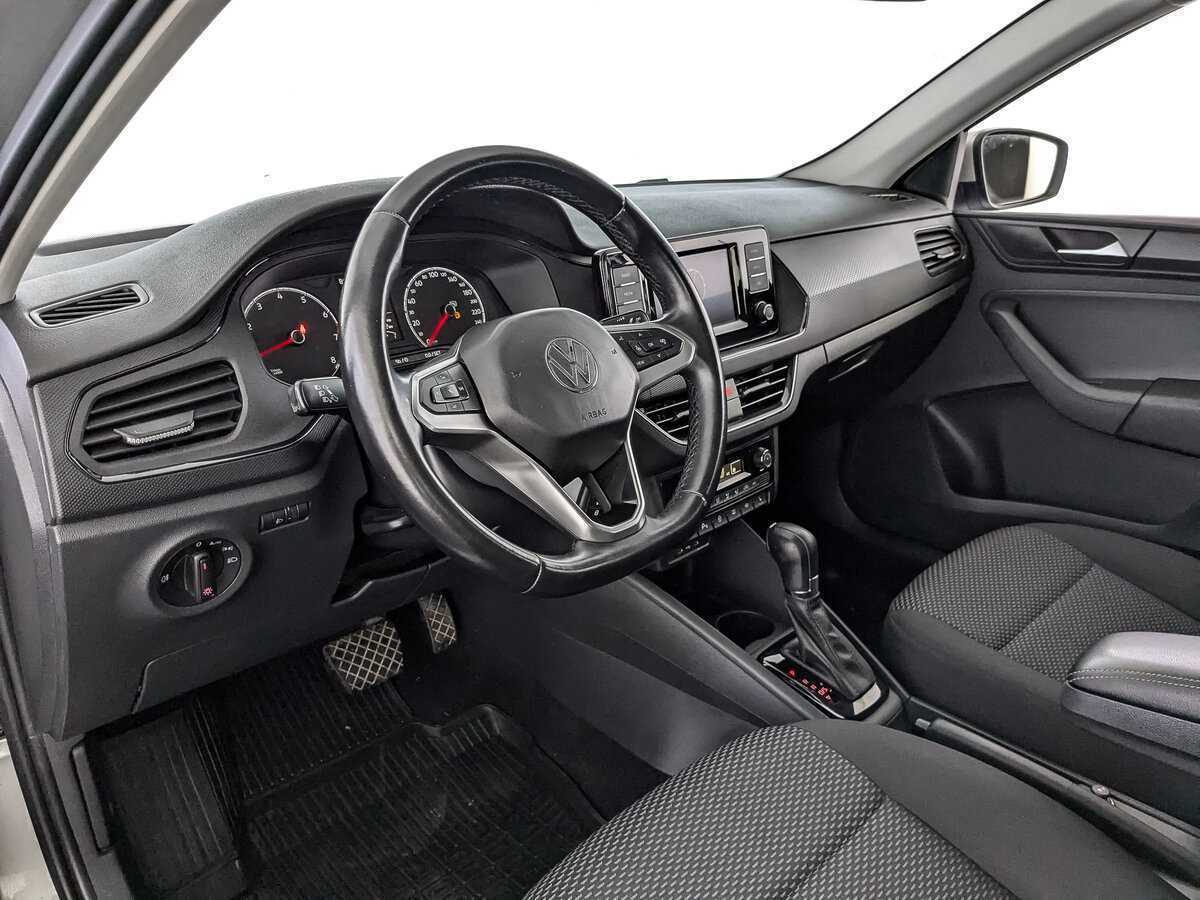 Купить Volkswagen Polo с пробегом. Фото: #10