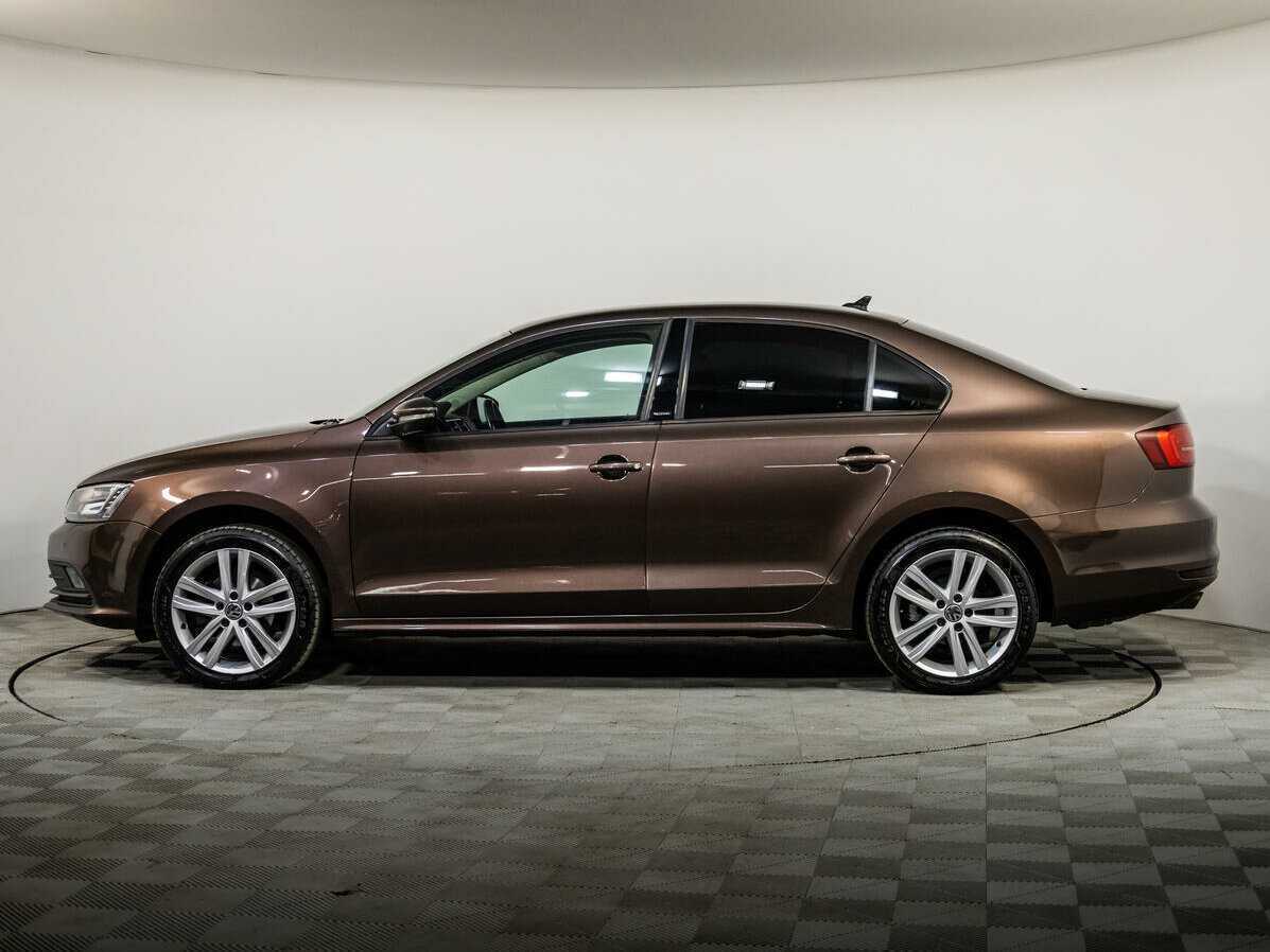Купить Volkswagen Jetta с пробегом. Фото: #6