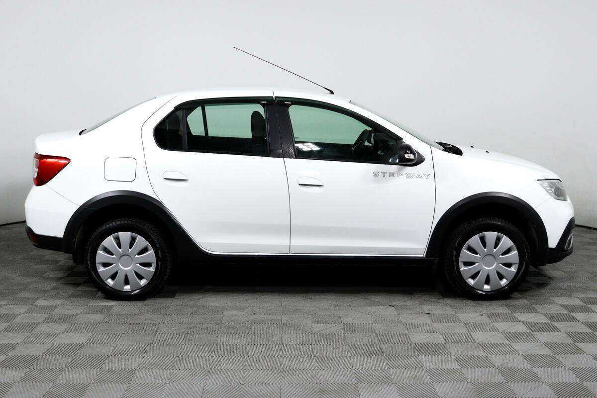 Купить Renault Logan с пробегом. Фото: #3