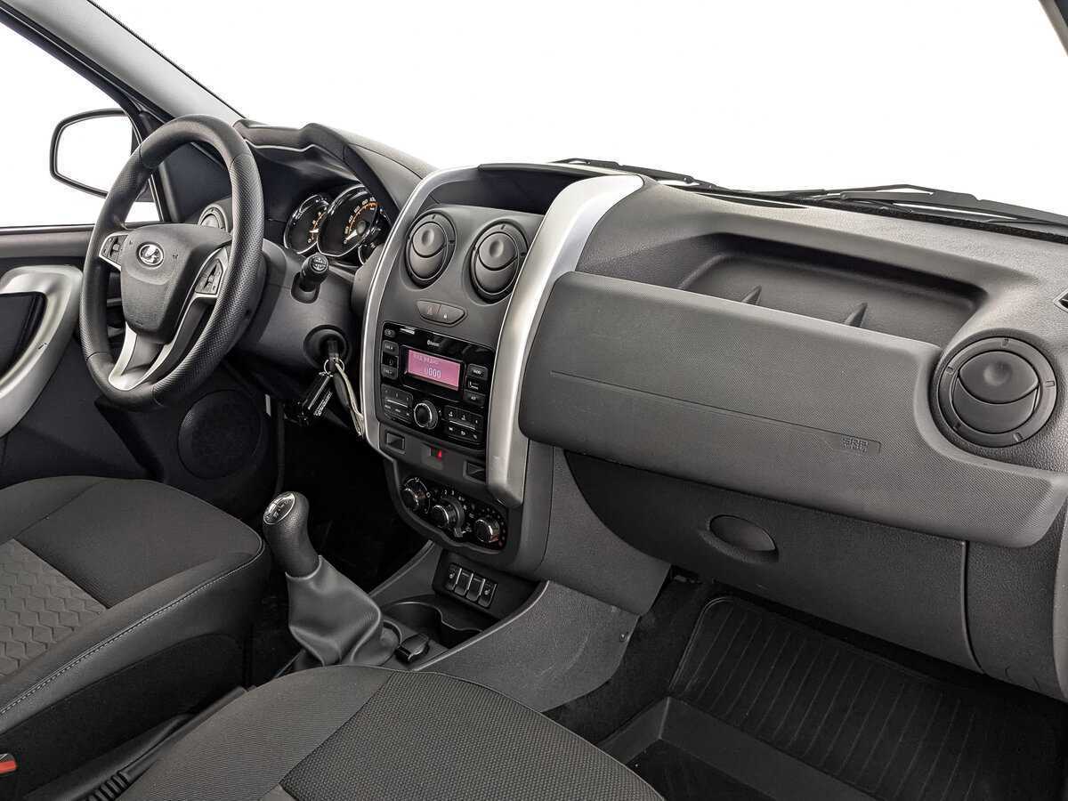 Купить Lada (ВАЗ) Largus с пробегом. Фото: #12