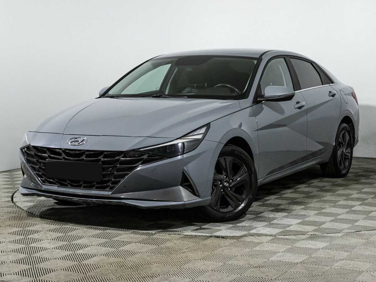 Купить Hyundai Elantra с пробегом. Посмотреть фото