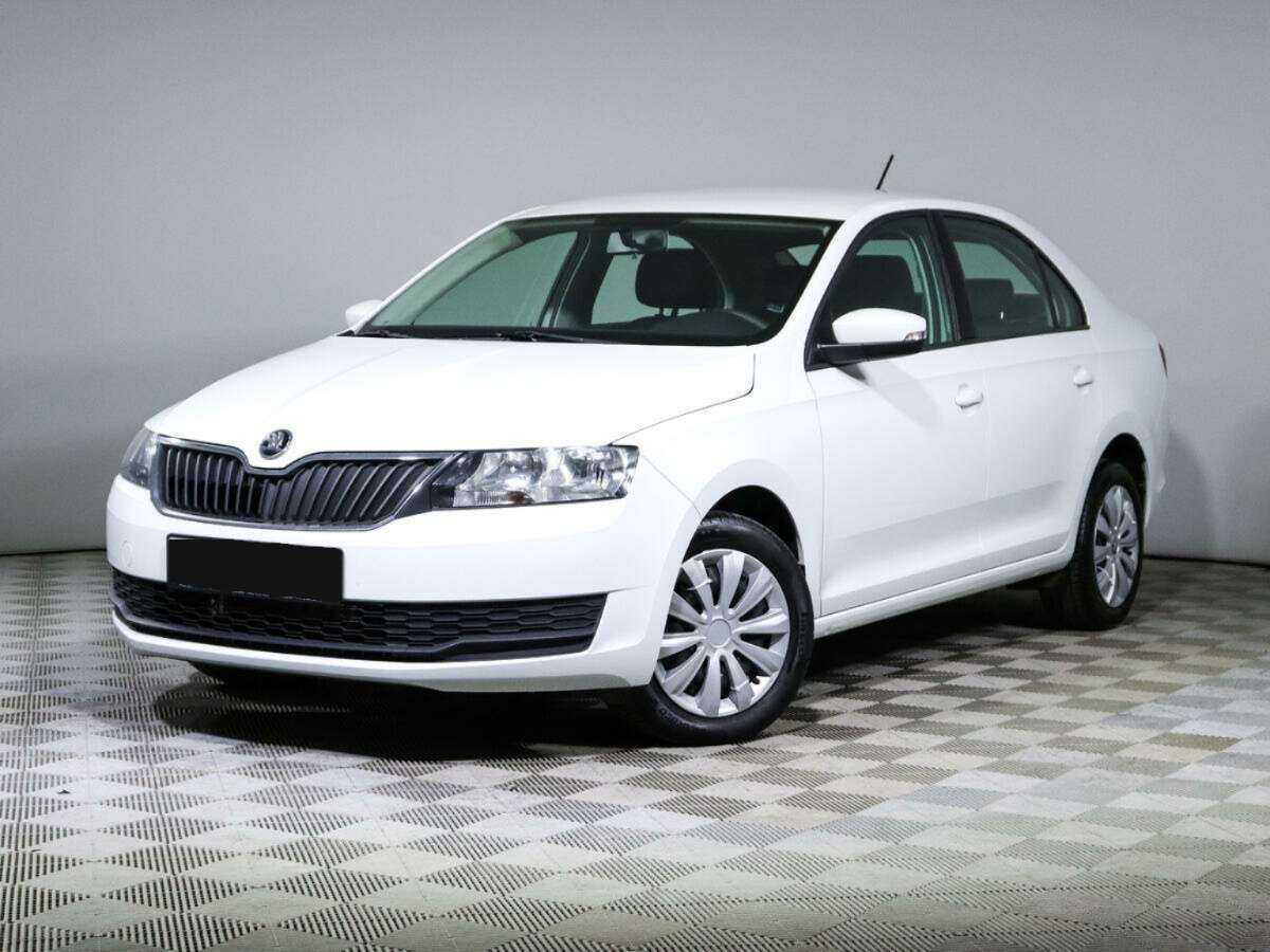 Купить Skoda Rapid с пробегом. Посмотреть фото
