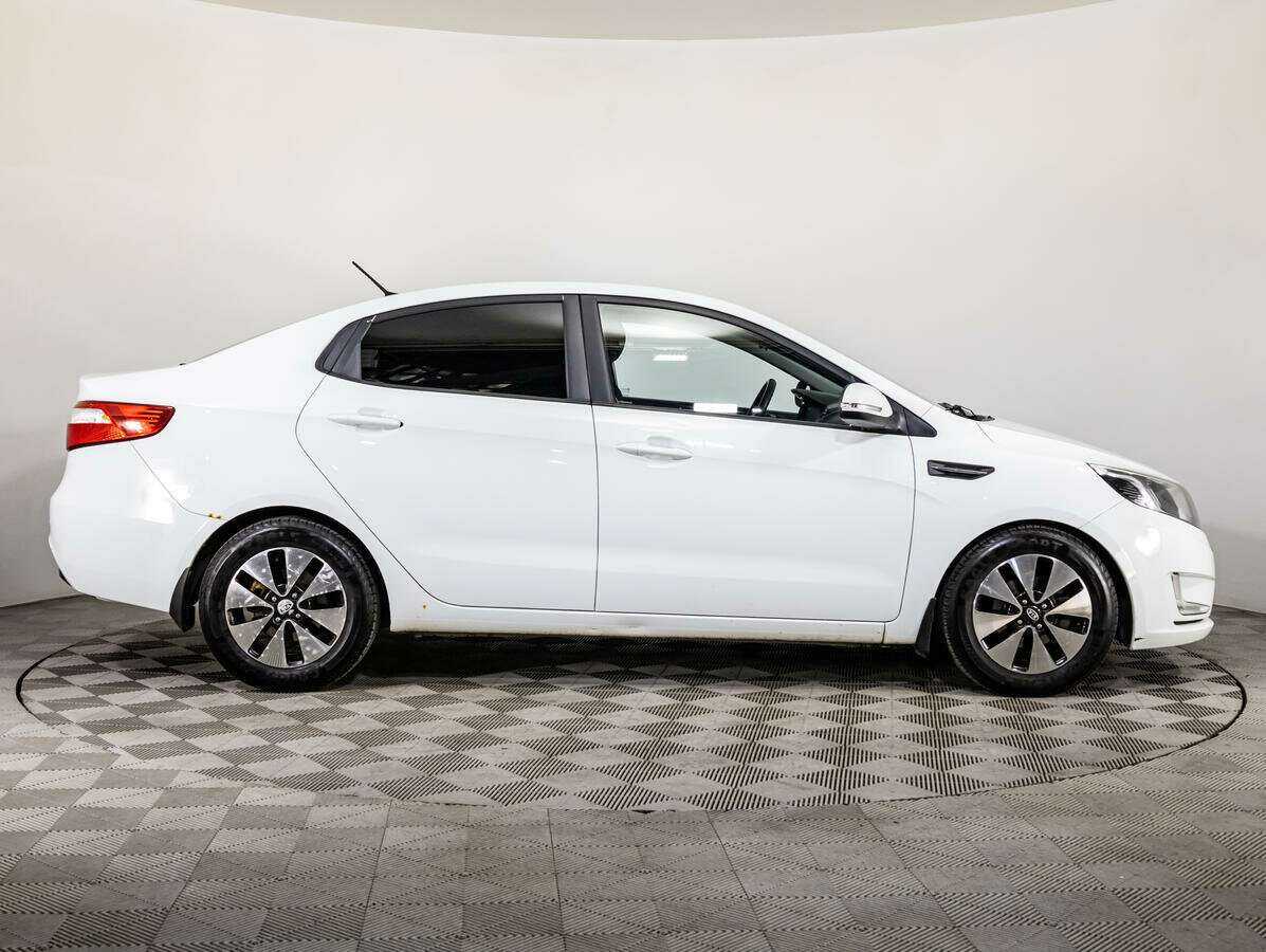 Купить Kia Rio с пробегом. Фото: #3