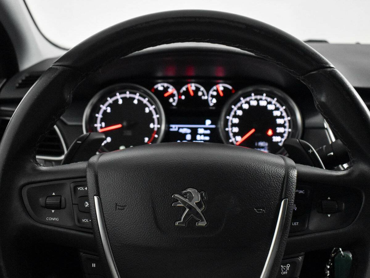 Купить Peugeot 508 с пробегом. Фото: #13