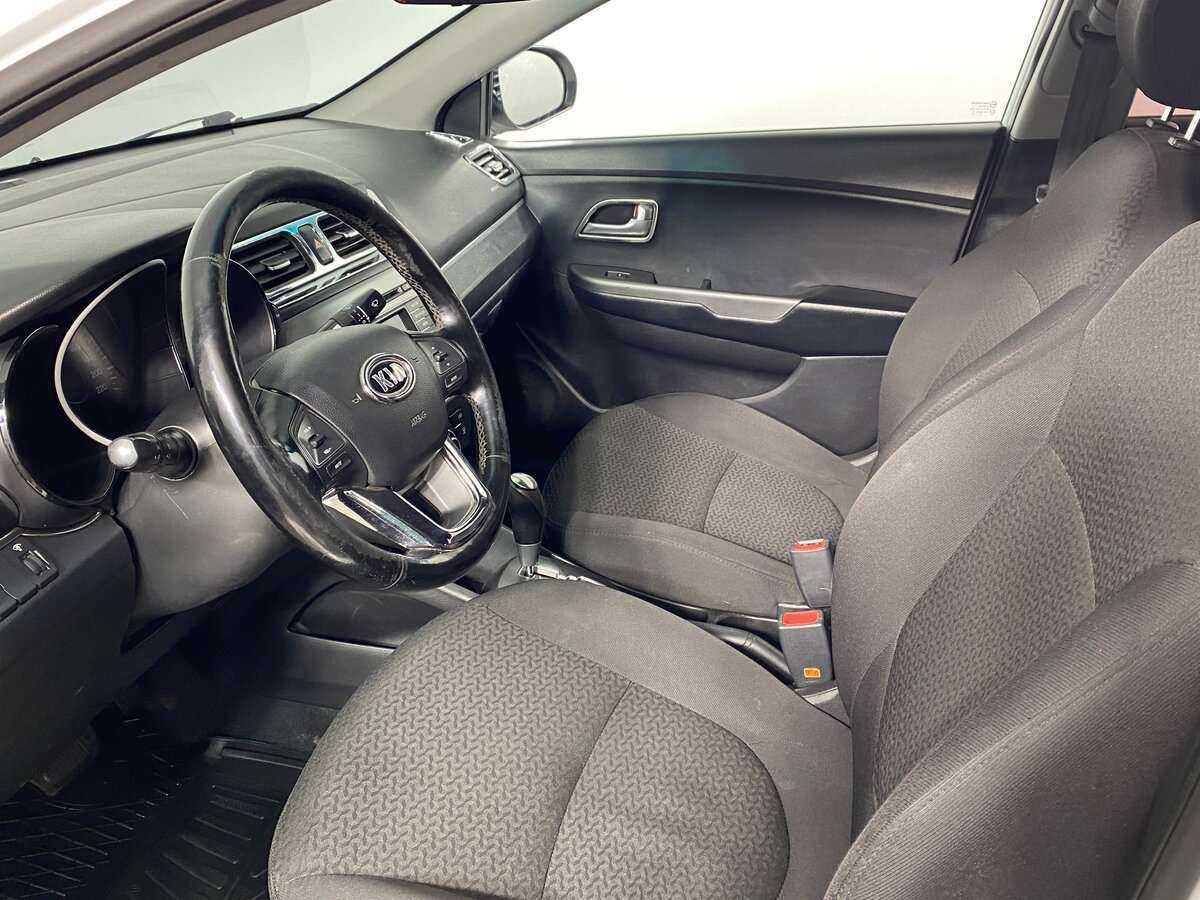 Купить Kia Rio с пробегом. Фото: #10