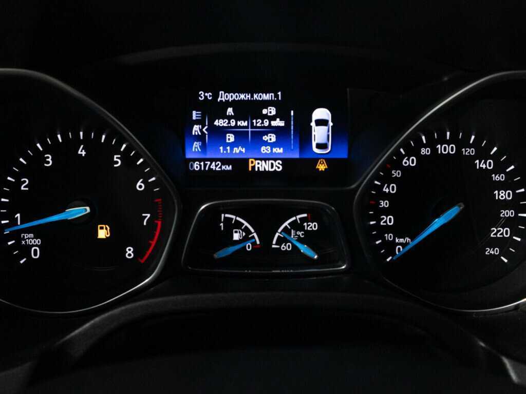 Купить Ford Focus с пробегом. Фото: #11